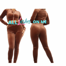 Load image into Gallery viewer, BROWN VELVET 2 PIECE SET