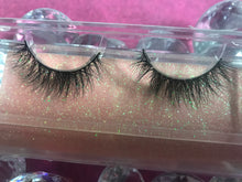 Load image into Gallery viewer, NIKKI 3D MINK LASHES
